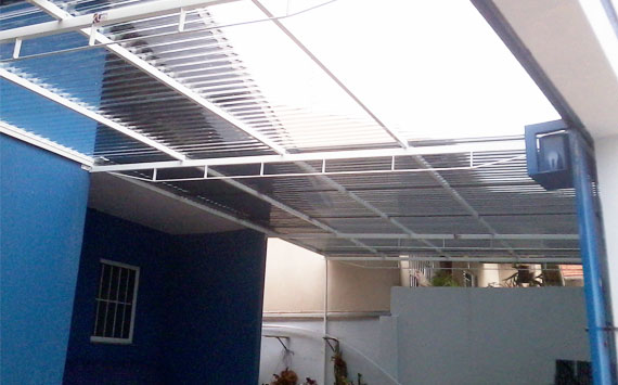 Toldos, coberturas, policarbonato, sombreadores