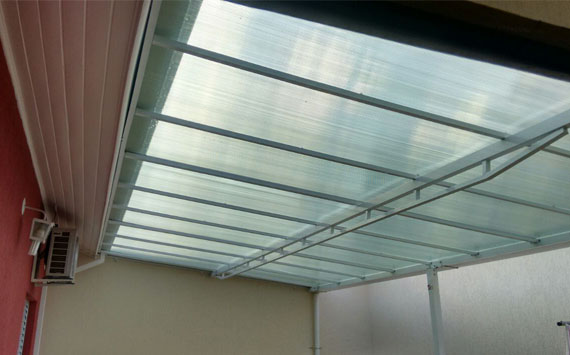 Toldos, coberturas, policarbonato, sombreadores