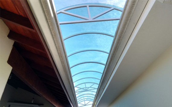 Toldos, coberturas, policarbonato, sombreadores