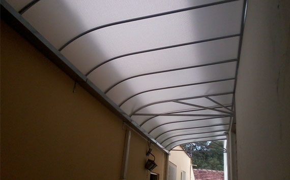 Toldos, coberturas, policarbonato, sombreadores