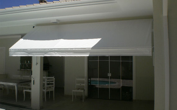 Toldos, coberturas, policarbonato, sombreadores